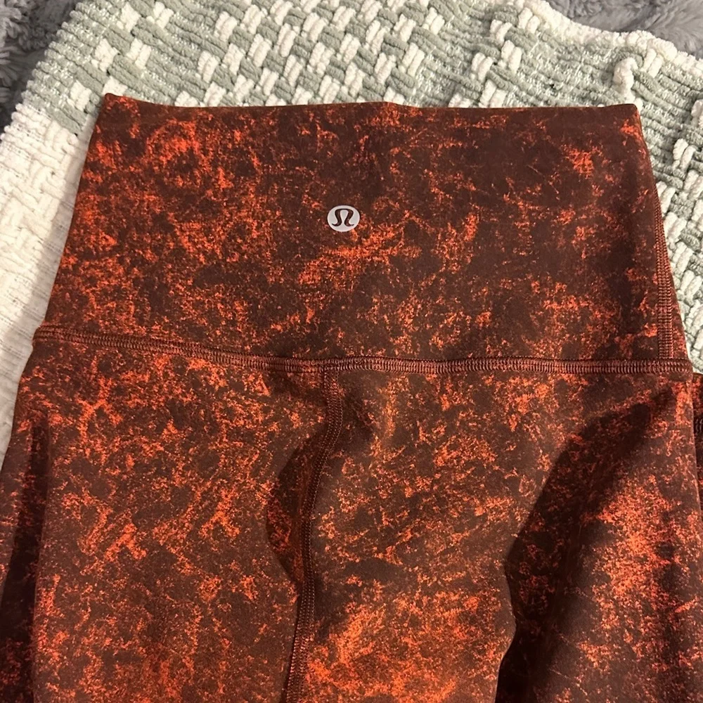 Women’s Lululemon leggings